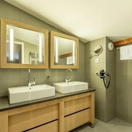 Monarques 1000 Holiday home
